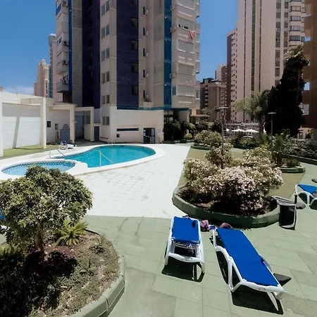 Moonkey - Kennedy Iii